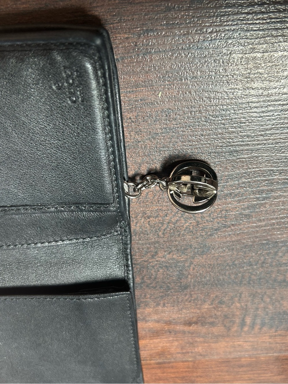 Gucci Black Embossed GG Leather Wallet with Silver Charm - Picture 4 of 7